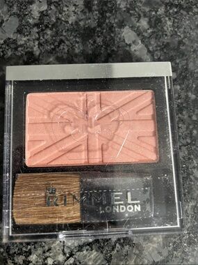 Rimmel London Powder Blush – pink Rose